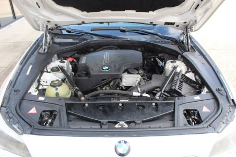 2012 BMW 5 Series 528i