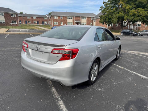 2014 Toyota Camry SE