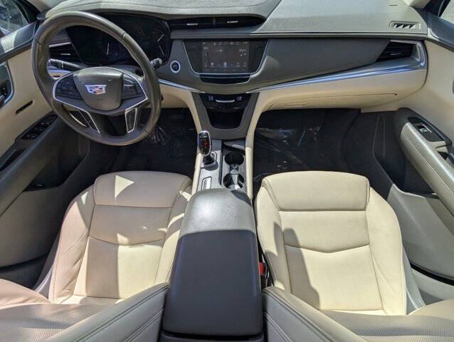 2018 Cadillac XT5 Luxury