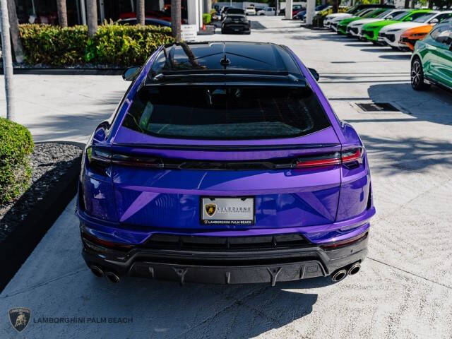 2023 Lamborghini Urus Performante