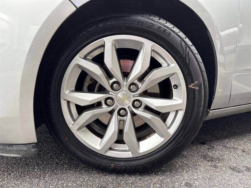 2017 Chevrolet Impala LT