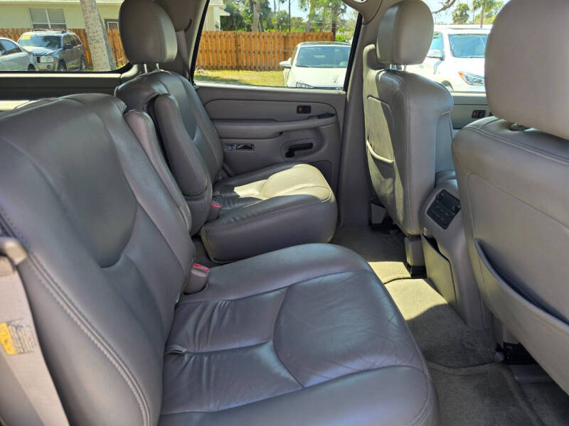 2004 GMC Yukon SLT