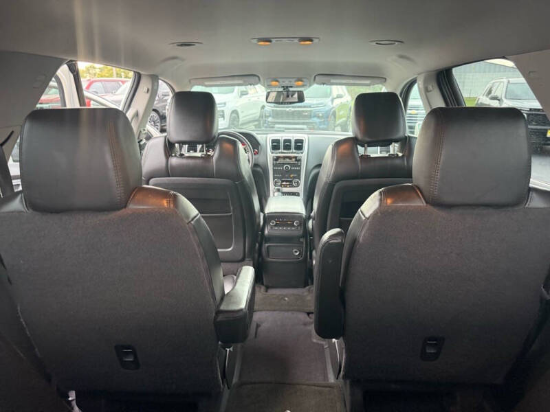 2012 GMC Acadia SLT-1