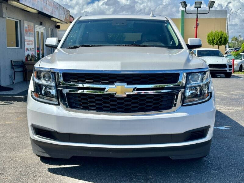 2017 Chevrolet Tahoe  - $23,995