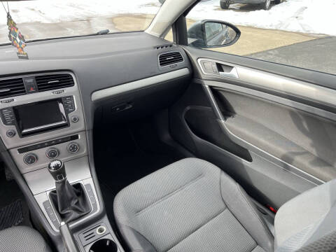 2015 Volkswagen Golf TSI S