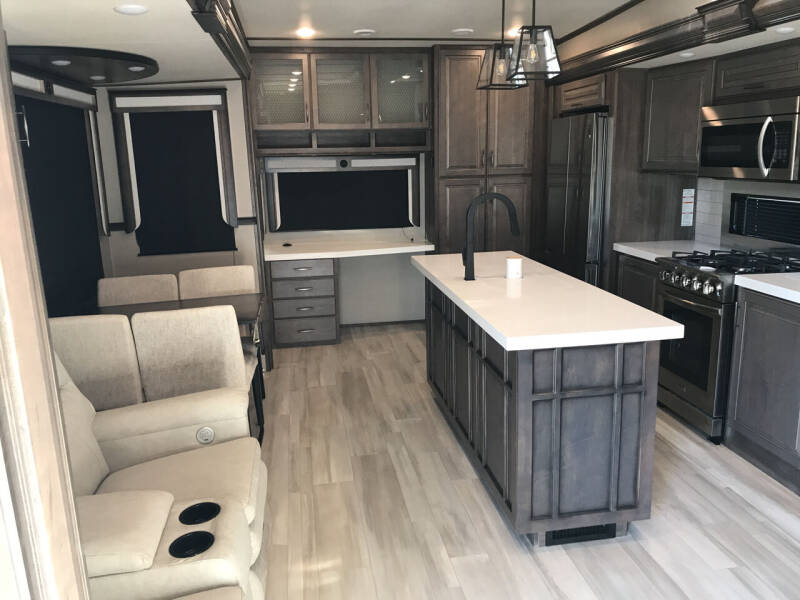 2022 Grand Design RV Solitude