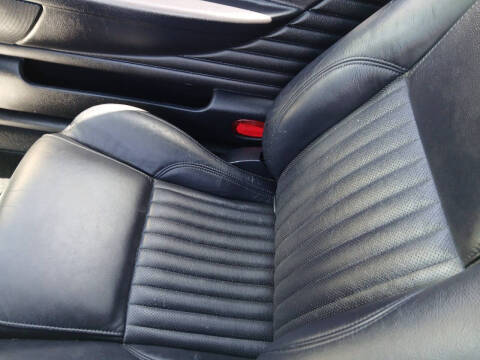 2005 Ford Thunderbird Deluxe