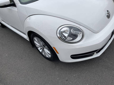 2013 Volkswagen Beetle