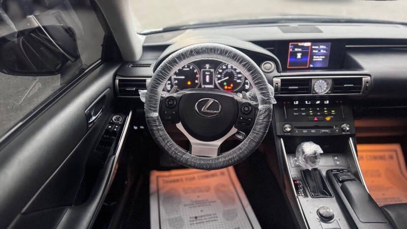 2016 Lexus IS 200t