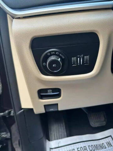 2022 Jeep Grand Cherokee L Limited