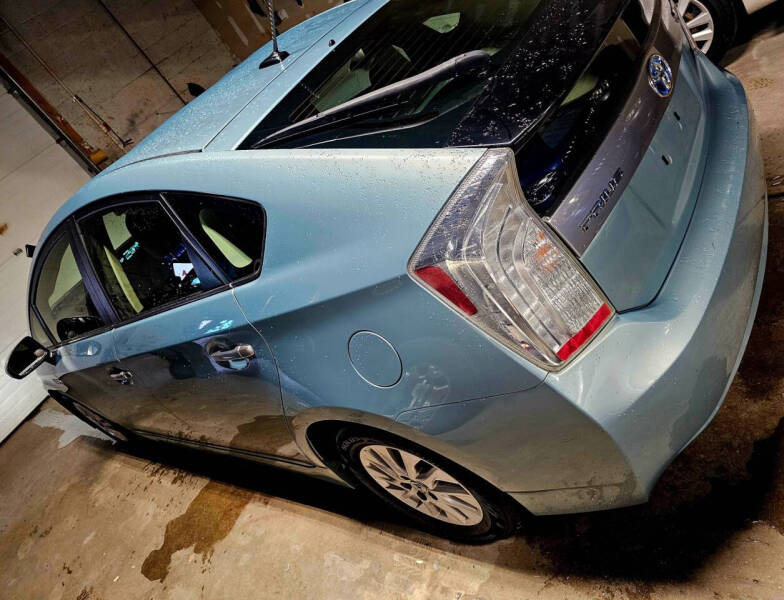 2014 Toyota Prius Plug-in Hybrid