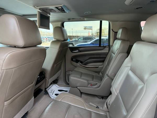 2017 Chevrolet Suburban LT