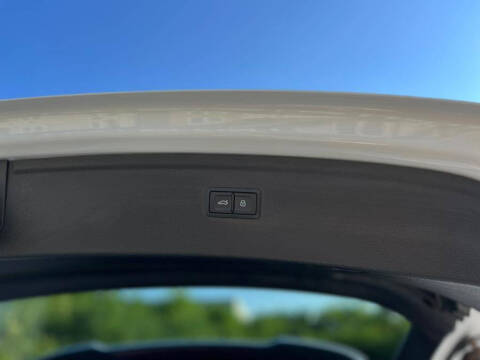 2023 Audi SQ5 3.0T quattro Premium Plus