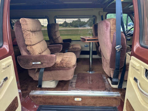 1984 Dodge Ram Van