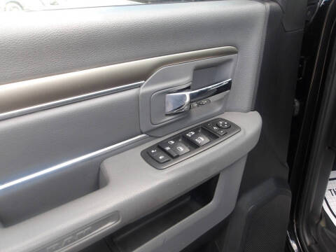 2016 RAM 1500 Big Horn