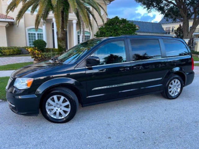 2015 Chrysler Town and Country for sale at B2 AUTO SALES in Pompano Beach, FL