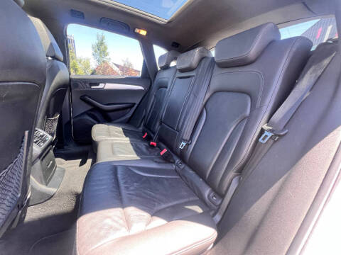2010 Audi Q5 3.2 quattro Premium Plus