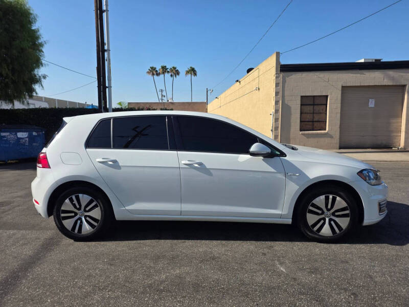 2019 Volkswagen e-Golf SE