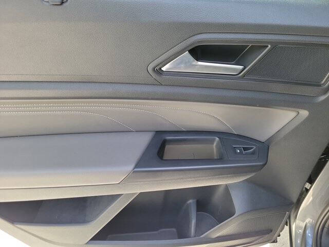 2023 Volkswagen Atlas V6 SE