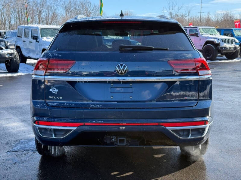 2022 Volkswagen Atlas Cross Sport V6 SEL Premium R-Line 4Motion