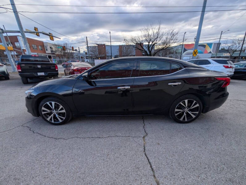 2017 Nissan Maxima
