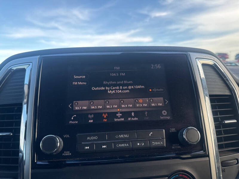 2021 Nissan Titan SV