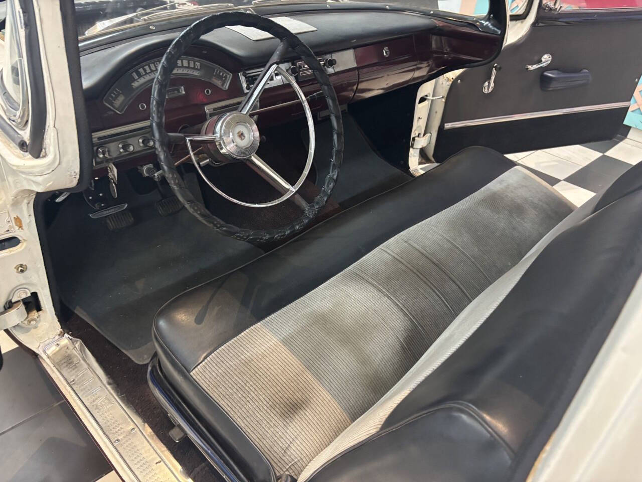 1957 Ford Ranchero 32