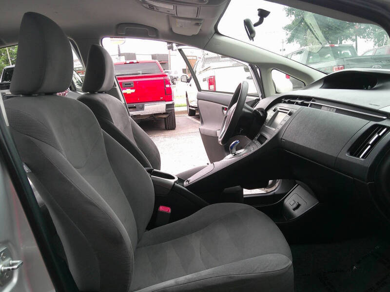 2013 Toyota Prius One