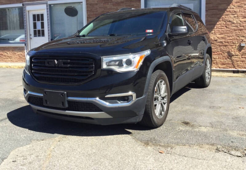 2017 GMC Acadia SLE-2