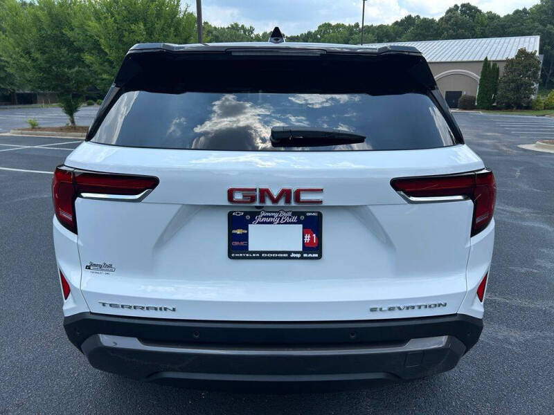 2027 GMC Terrain Elevation