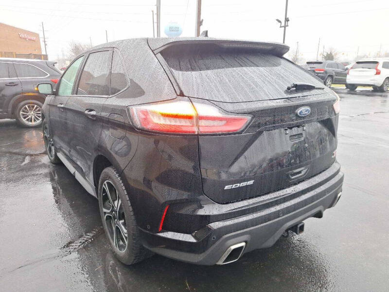 2020 Ford Edge ST