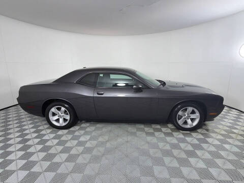 2013 Dodge Challenger SXT