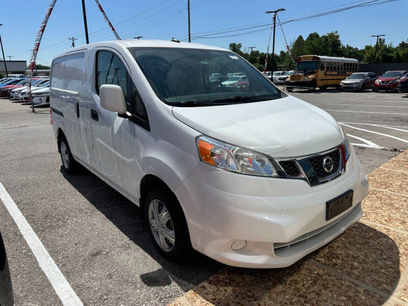 2017 Nissan NV200 SV