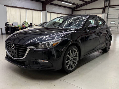 2018 Mazda MAZDA3 Touring