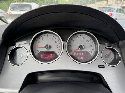 2012 Volkswagen Routan