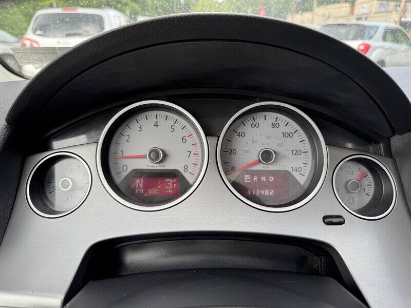 2012 Volkswagen Routan