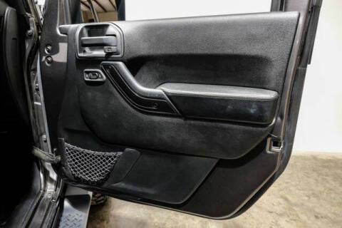 2017 Jeep Wrangler Unlimited Smoky Mountain