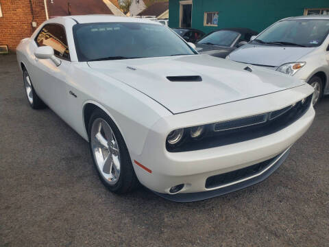 2015 Dodge Challenger R/T Plus