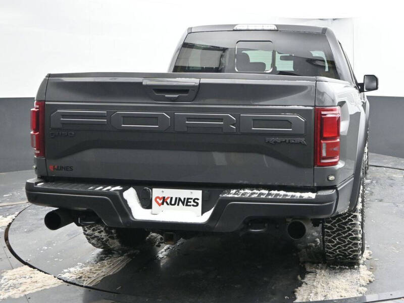 2020 Ford F-150 Raptor