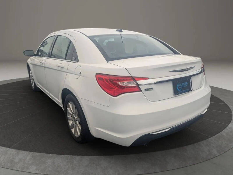 2014 Chrysler 200 Touring