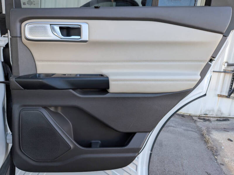 2020 Ford Explorer Platinum