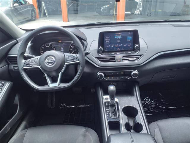 2020 Nissan Altima Sedan - $18,297