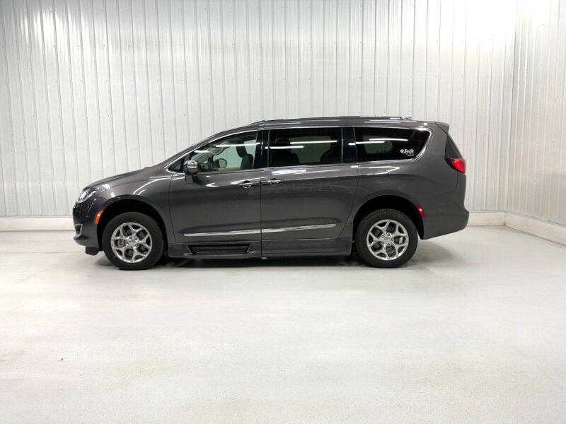 2018 Chrysler Pacifica Limited