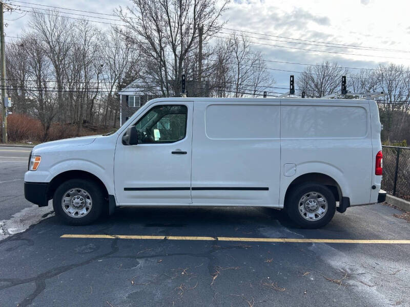2018 Nissan NV 2500 HD S