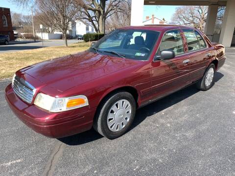 2007 Ford Crown Victoria for sale at On The Circuit Cars & Trucks in York PA