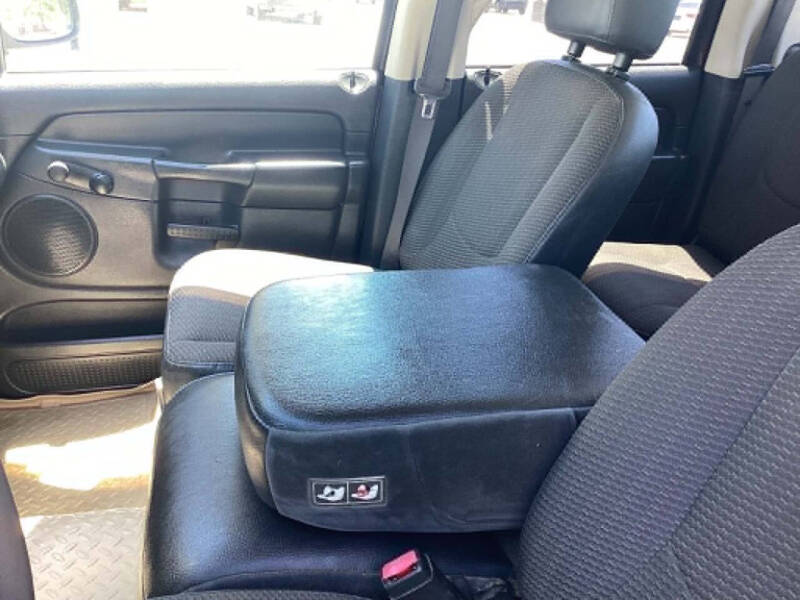 2005 Dodge Ram 1500 ST