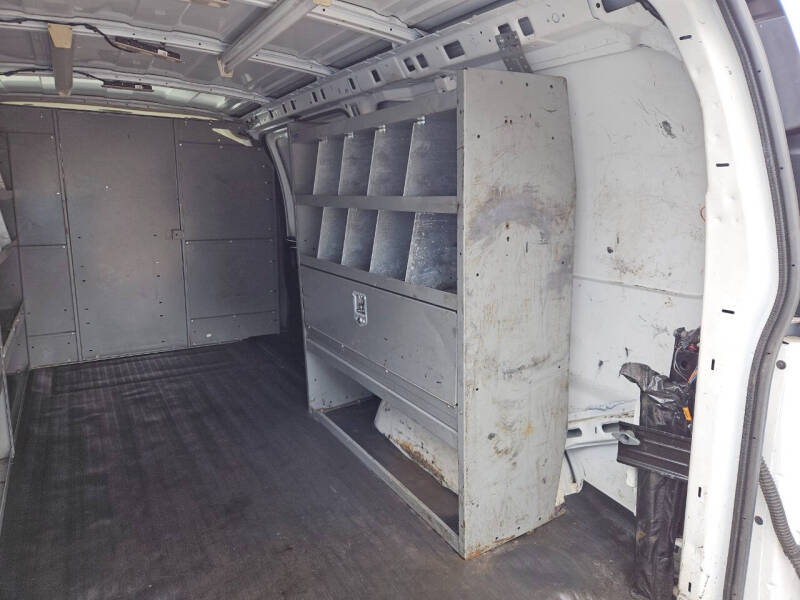 2016 GMC Savana 3500