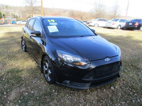 2014 Ford Focus for sale at Euro Asian Cars in Knoxville TN