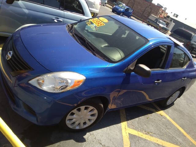 2014 Nissan Versa 1.6 S