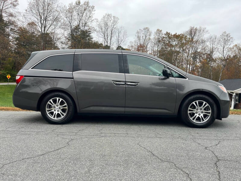 2012 Honda Odyssey EX-L photo 9